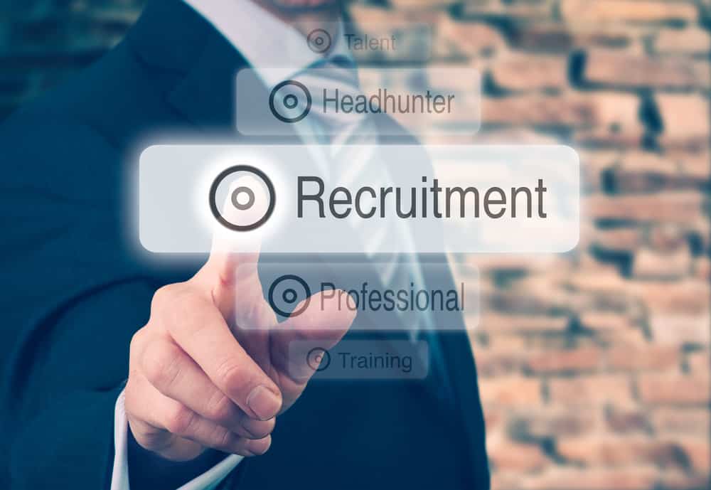 Recruitment, Dragging the Commercial Chain